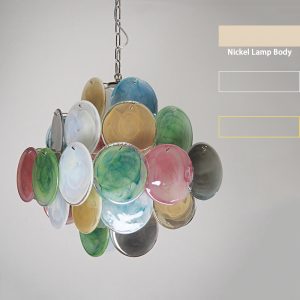 Vintage-Murano-Colorful-Glass-Chandelier-Vidirlighting6_1.jpg Witryna z kolorowym żyrandolem Murano o średnicy 49cm