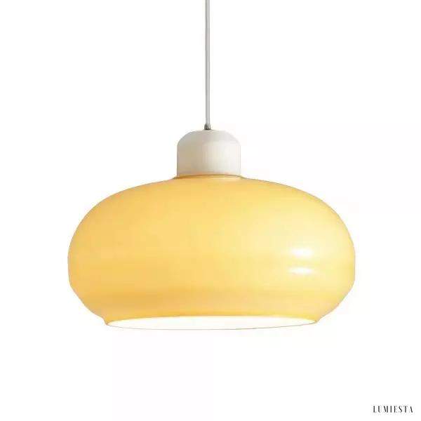 Nowoczesna szklana lampa wisząca w minimalistycznym stylu