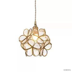 Lampa wisząca w kształcie płatków kwiatu z miedzią
