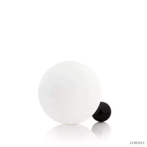 Lampa stołowa w kształcie kuli z opalowego szkła i aluminium
