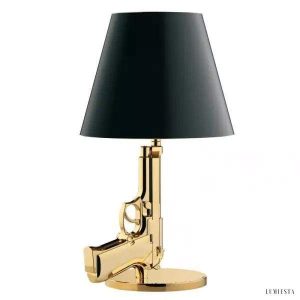 Lampa biurkowa metalowa w kształcie pistoletu złota - główny widok produktu