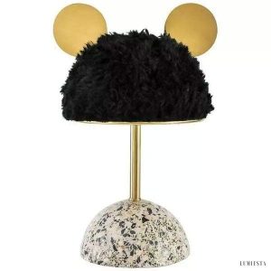 Lampka stołowa Minos z terazzo w stylu lat 70 z metalowymi akcentami