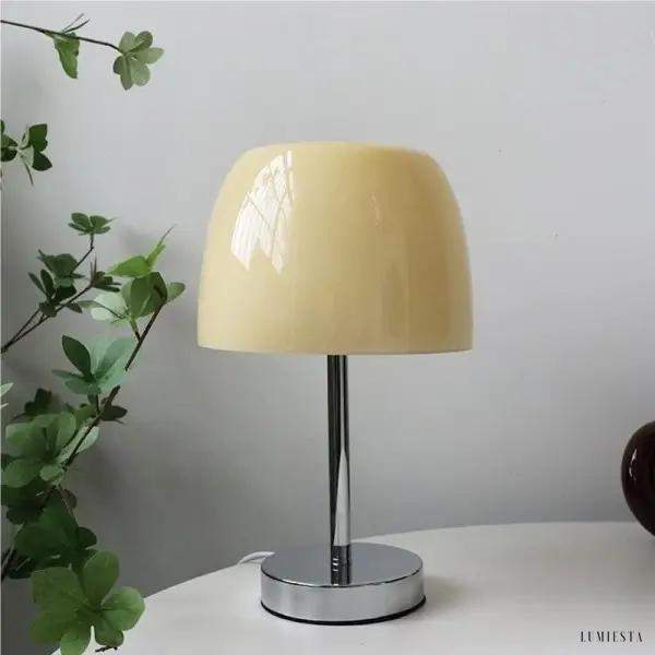 image_10-279.jpg Minimalistyczna lampa stołowa Bauhaus z kolorowym kloszem