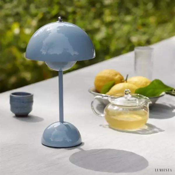 Stylish Bloom L9 Table Lamp with Dimmer
