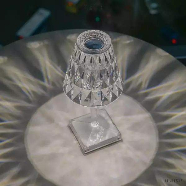 Elegancka lampka stołowa LED w stylu barokowym z akumulatorem