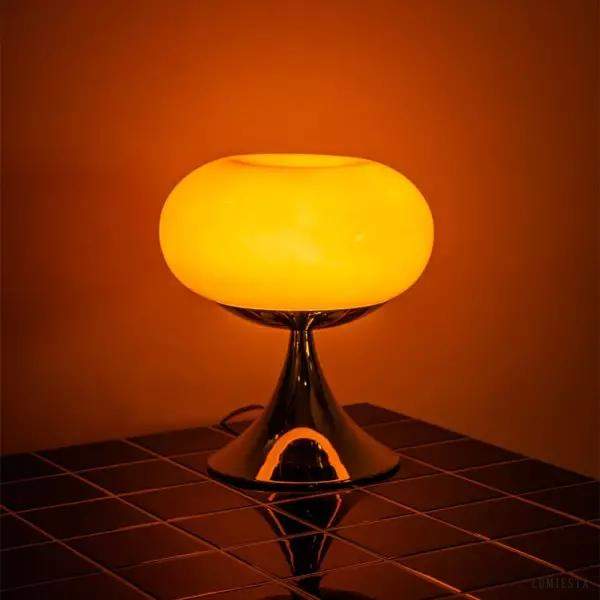 Lampa nocna Apple Glass w stylu Bauhaus z okrągłym kloszem