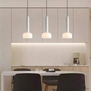 Nowoczesna włoska lampa wisząca minimalistyczna z kloszem szklanym