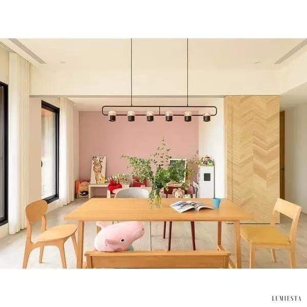 Lampa wisząca LED Slim w stylu art deco z regulowanym kloszem