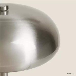 Stylowa minimalistyczna lampa stołowa w różnych kolorach