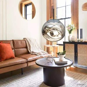 Lampa wisząca Eloru szklana kula z dekoracyjnym efektem lawy
