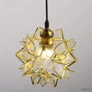 Lampa wisząca ze szkła kwiatowego w stylu dekoracyjnym