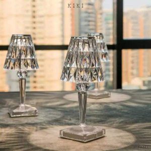 Elegancka lampka stołowa LED w stylu barokowym z akumulatorem