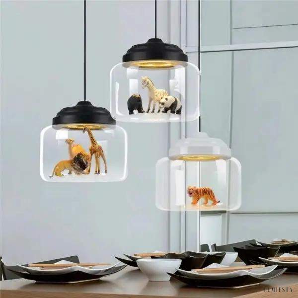 image_2-147.jpg Lampa wisząca ze szkła z miniaturowymi zwierzętami