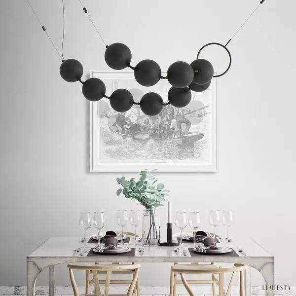 Lampa wisząca LED w stylu biżuterii z szklanymi kulami