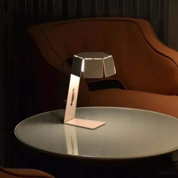 image_2-408.jpg Minimalistyczna lampa biurkowa Object 3 z metalu