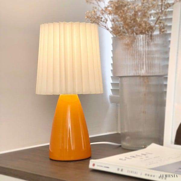 Nowoczesna urocza lampa stołowa plisowana w trzech kolorach