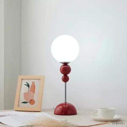 Lampa stołowa Multi Ball w nordyckim stylu z kulami