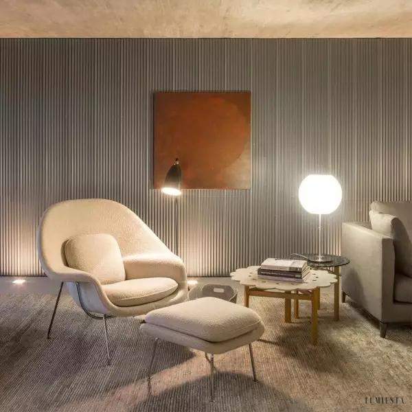 Lampa stołowa Nelson Lotus w stylu nowoczesnym