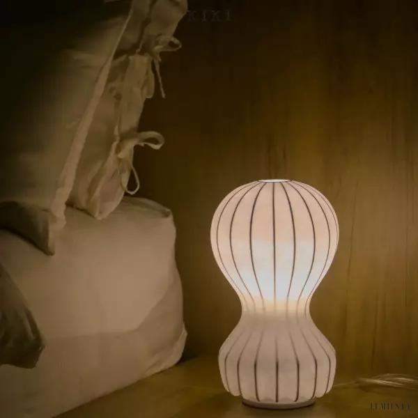 Lampa stołowa Gatto w stylu cocoon idealna do wnętrz