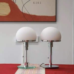 Lampa stołowa Bauhaus Wagenfeld z szklanym kloszem