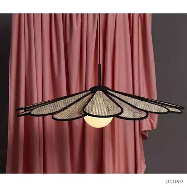 Japońska rattanowa lampa wisząca w kształcie liścia