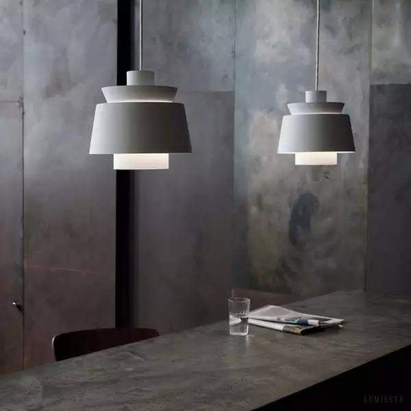 Lampa wisząca Uti retro z białym metalowym kloszem i złotym środkiem