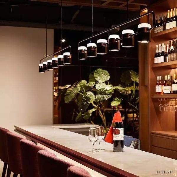 Lampa wisząca LED Slim w stylu art deco z regulowanym kloszem