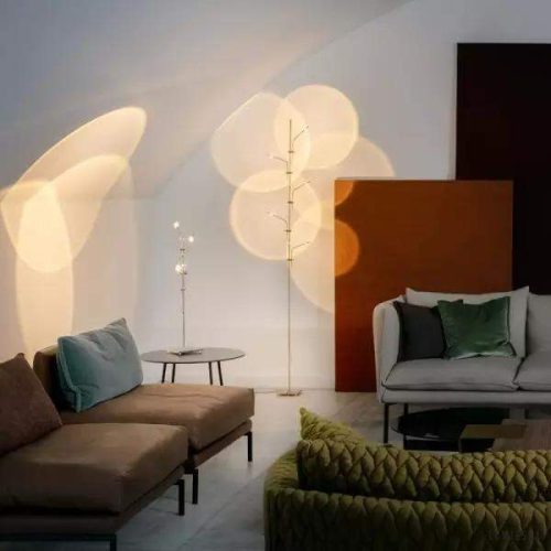 Lampa stołowa Wa Wa w nowoczesnym stylu z regulowanym ramieniem