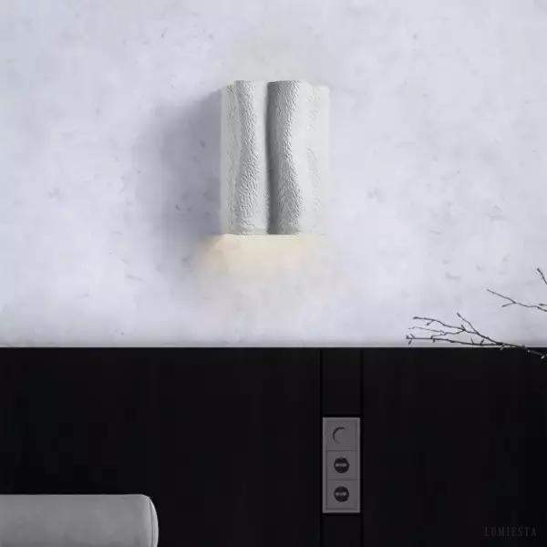 Lampa ścienna z żywicy w stylu Barokowym 18x15 cm