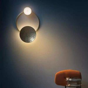 Lampa ścienna Gioielli w stylu nowoczesnym z metalową dekoracją