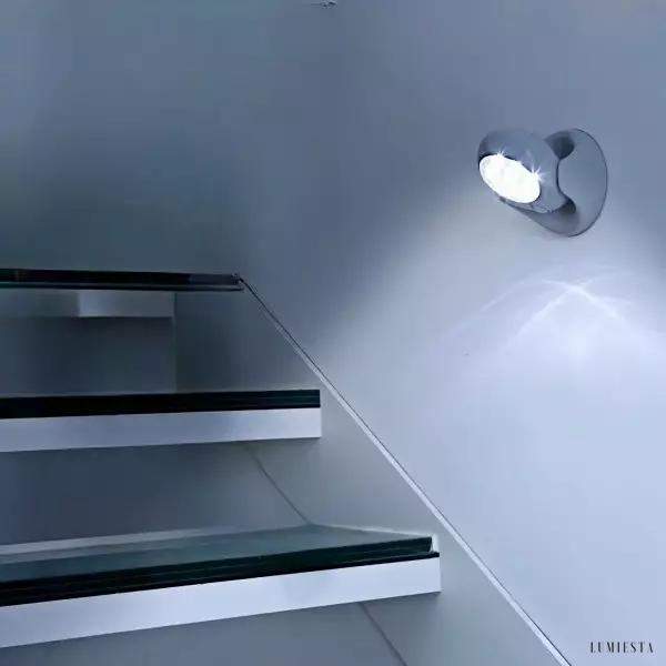 Lampa LED naścienna z czujnikiem ruchu nowoczesny design