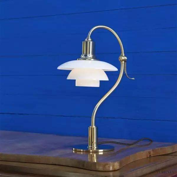 image_4-442.jpg Lampka stołowa w kształcie znaku zapytania z opalowym szkłem