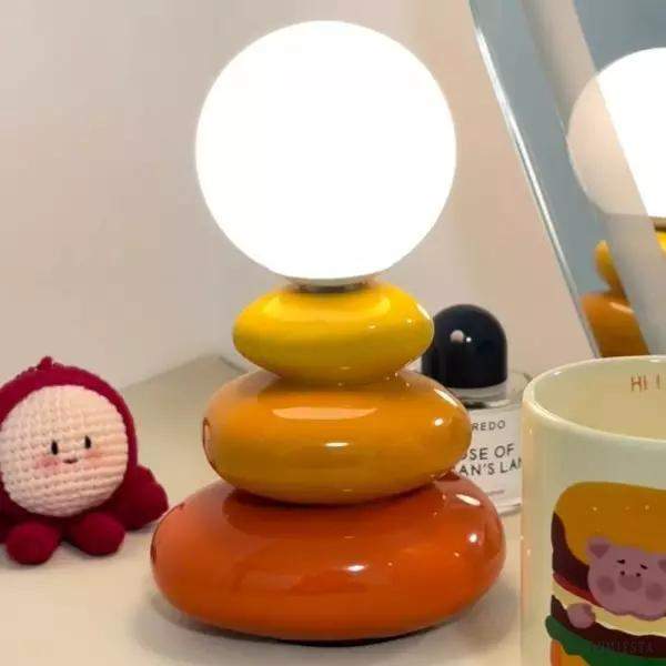 image_4-460.jpg Nowoczesna lampka stołowa inspirowana kamieniami dekoracyjnymi