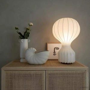 Lampa stołowa Gatto w stylu cocoon idealna do wnętrz