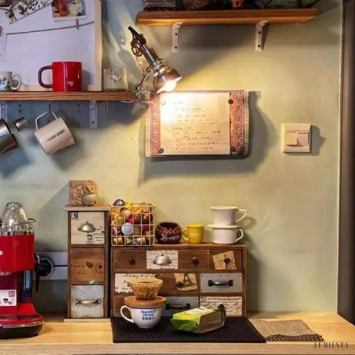 Retro lampa klipsowa industrialna w stylu retro