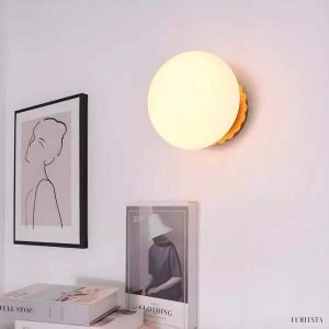 Lampa ścienna kulista ze szkła w stylu Bauhaus