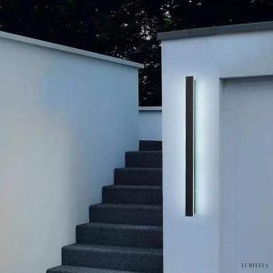 Nowoczesna lampa ścienna wodoszczelna LED w kształcie paska