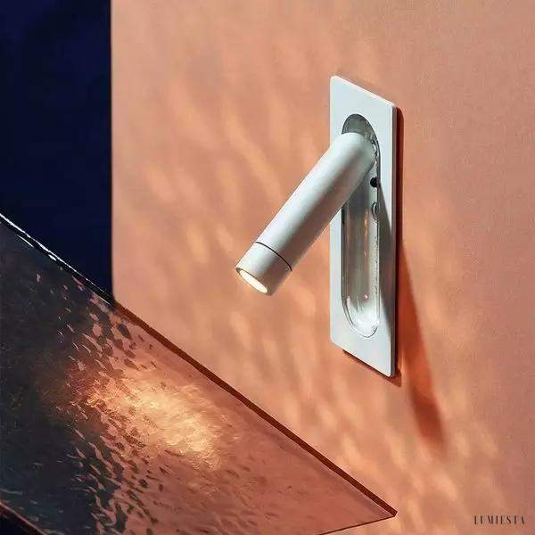 Lampa ścienna Ledtube z regulowanym strumieniem światła