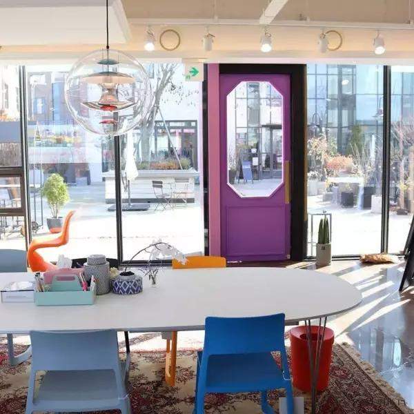 Lampa wisząca West nowoczesny klosz kula eleganckie oświetlenie