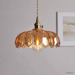 Szklana elegancka lampa wisząca w kształcie płatków