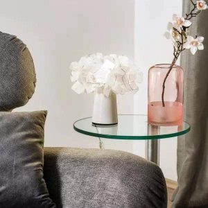 Lampa stołowa Slamp Clizia w kształcie kwiatów biała