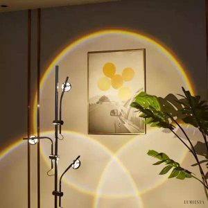 Lampa stołowa Wa Wa w nowoczesnym stylu z regulowanym ramieniem