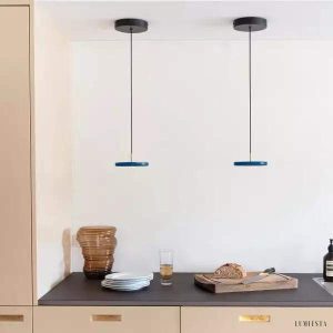 Lampa wisząca okrągła czarna LED Astrid, widok od przodu