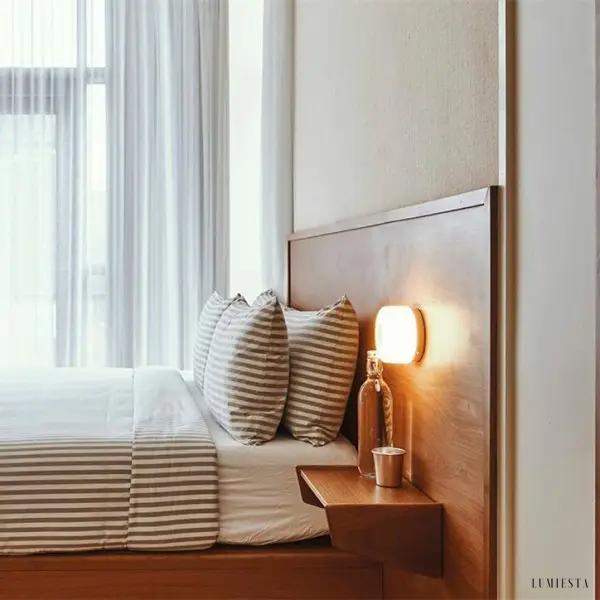 Lampa ścienna Dimple nowoczesna forma w trzech kolorach