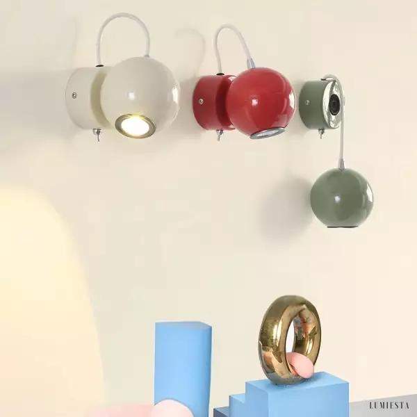 Lampa ścienna Magnetic Attractor Ball nowoczesna kremowa