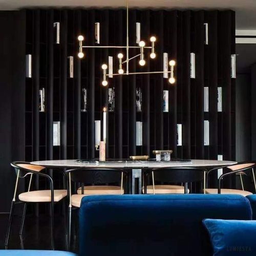 Lampa wisząca Atom w stylu industrialnym z metalowymi elementami