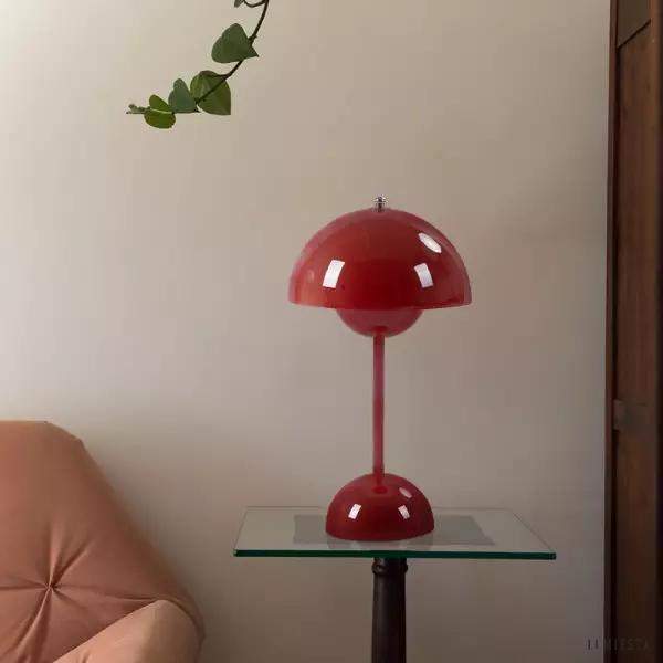 Stylish Bloom L9 Table Lamp with Dimmer