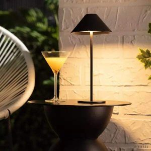 Lampka stołowa Cone z akumulatorem do użytku zewnętrznego