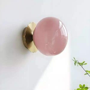 Lampa ścienna kulista ze szkła w stylu Bauhaus