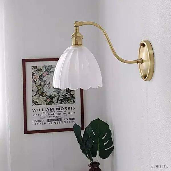 Lampka ścienna retro z mosiądzu i szkła stylowa dekoracja